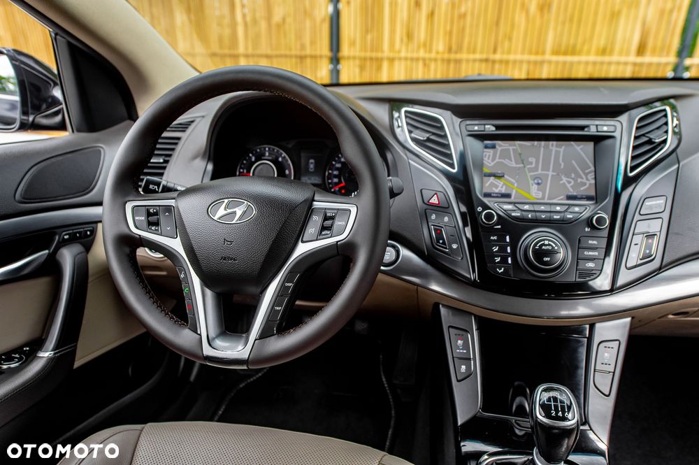 Hyundai i40 1.7 CRDi Premium - 16