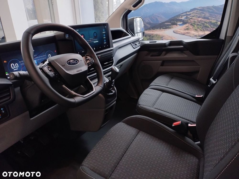 Ford Transit Custom - 10