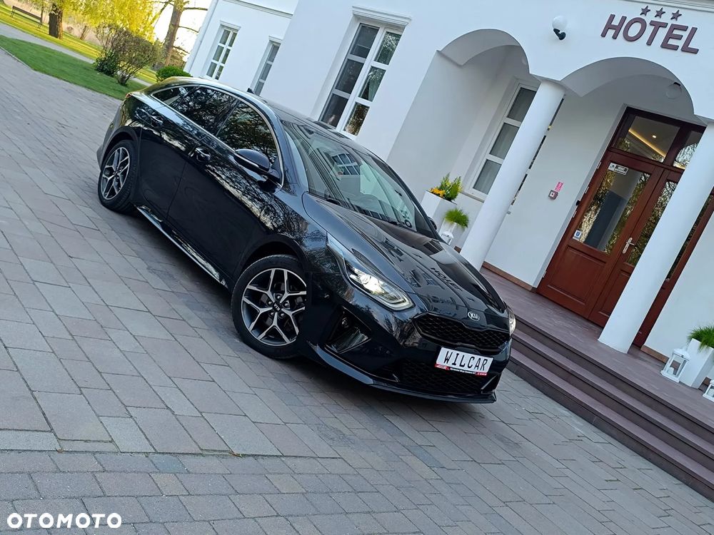Kia ProCeed 1.4 T-GDI DCT7 OPF GT LINE - 38