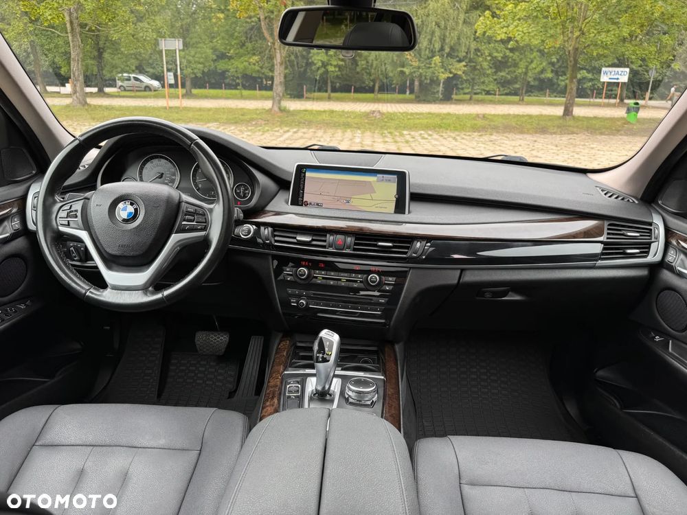 BMW X5 3.5i xDrive - 25