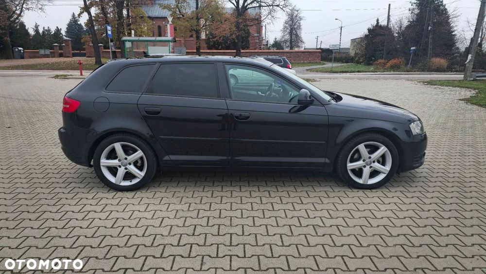 Audi A3 Sportback 1.9 TDI Ambition - 4