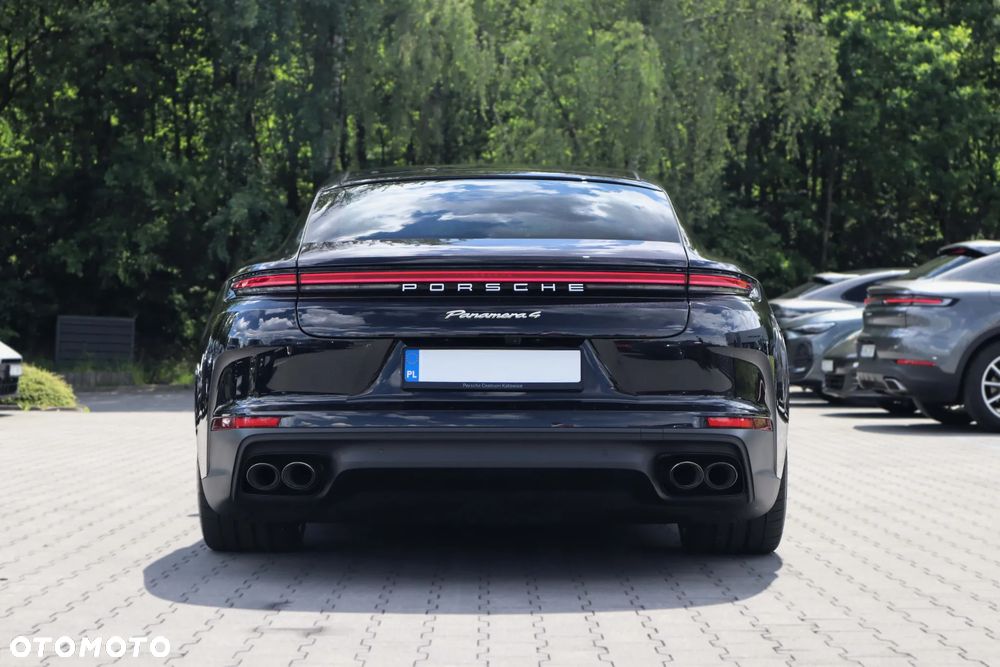 Porsche Panamera 4 E-Hybrid - 6