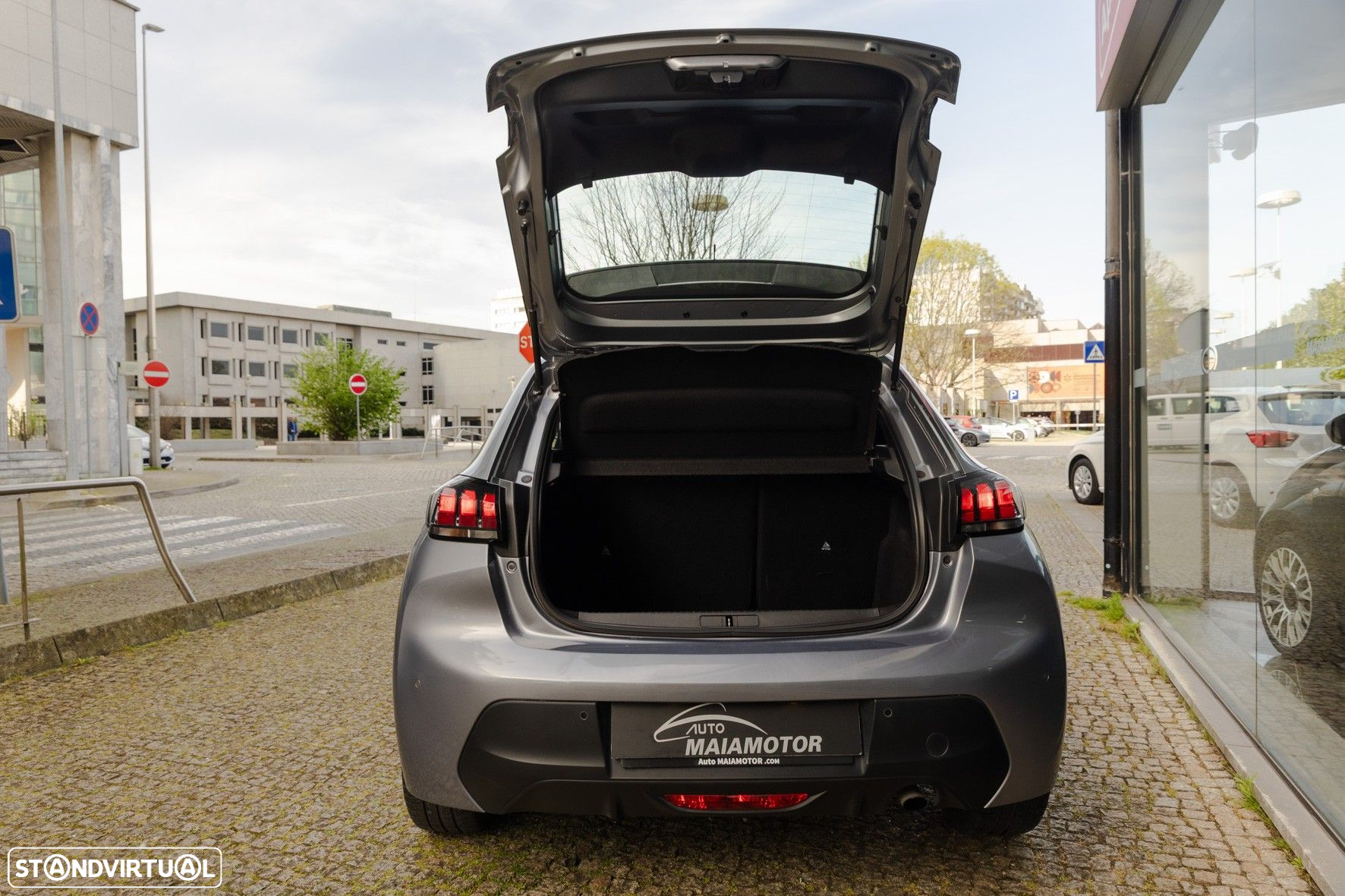 Peugeot 208 1.2 PureTech Active - 15
