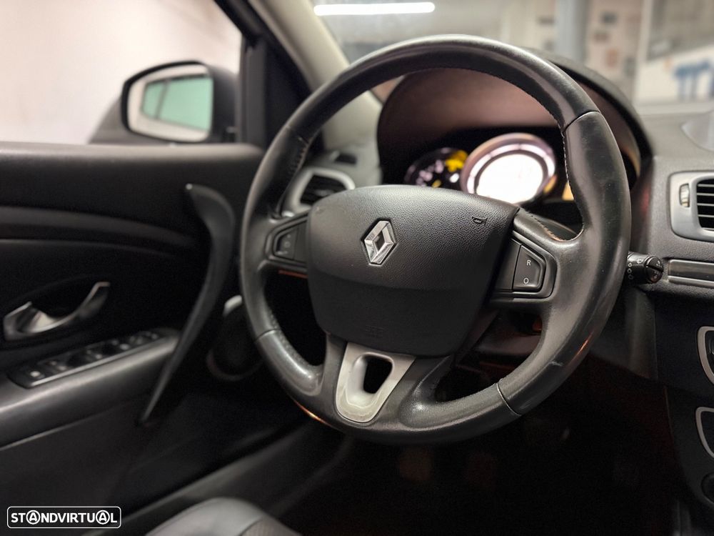 Renault Mégane 1.5 dCi Dynamique S - 17