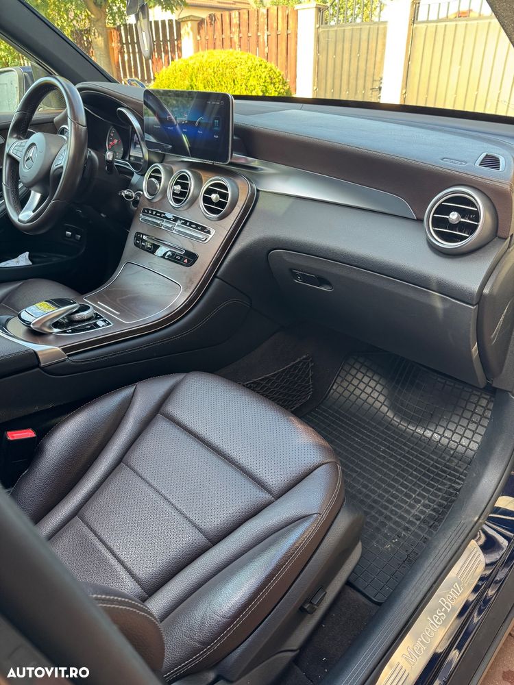 Mercedes-Benz GLC 250 d 4MATIC - 11