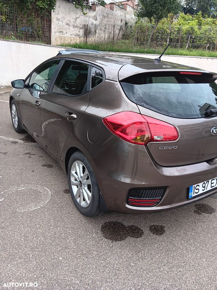 Kia Ceed 1.4 GSL Best - 4