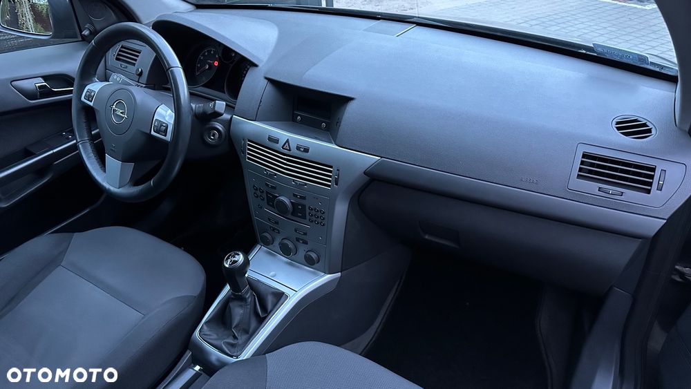 Opel Astra - 11