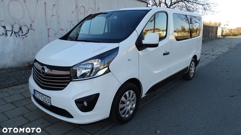 Opel Vivaro L1H1 2,7t Elegance Premium - 2