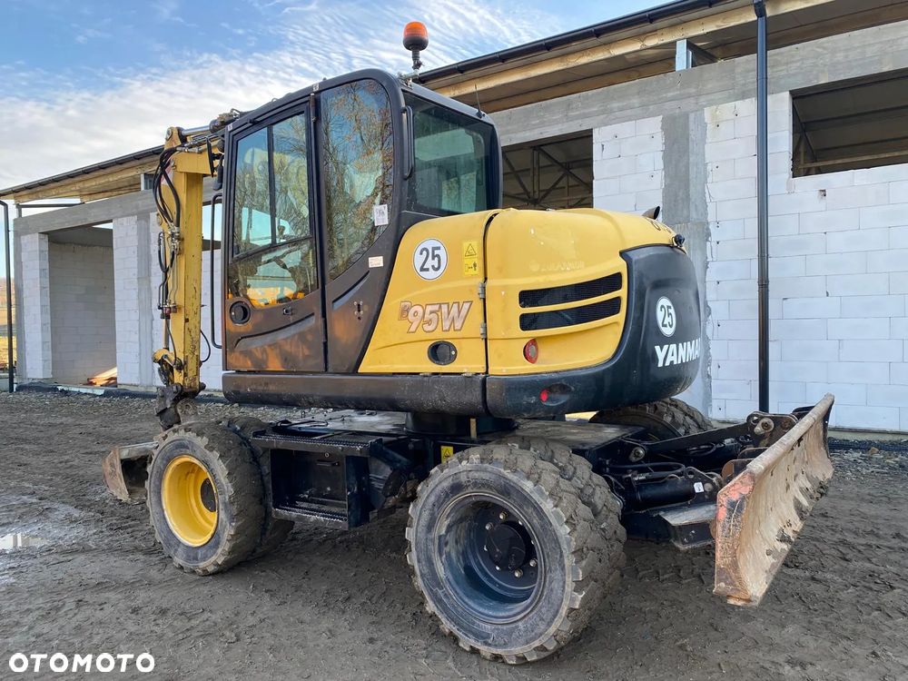 Yanmar B95W - 3