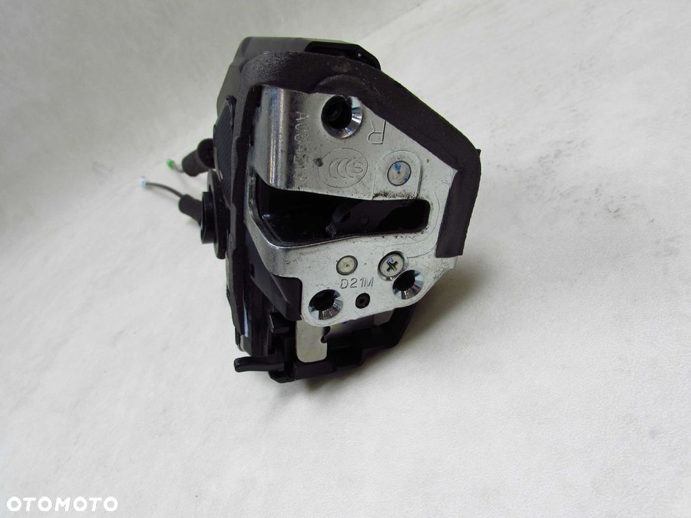 TOYOTA COROLLA E21 XII 19-23 HB SEDAN ZAMEK DRZWI PRAWY TYL 4 PINY - 3