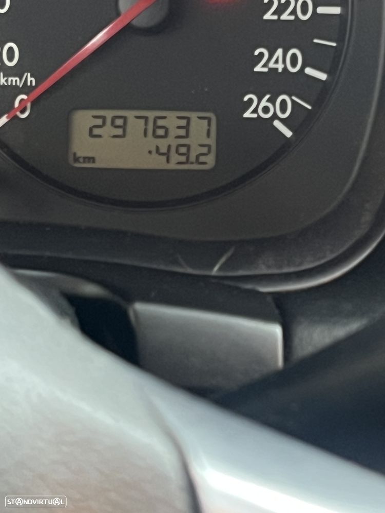VW Golf - 9
