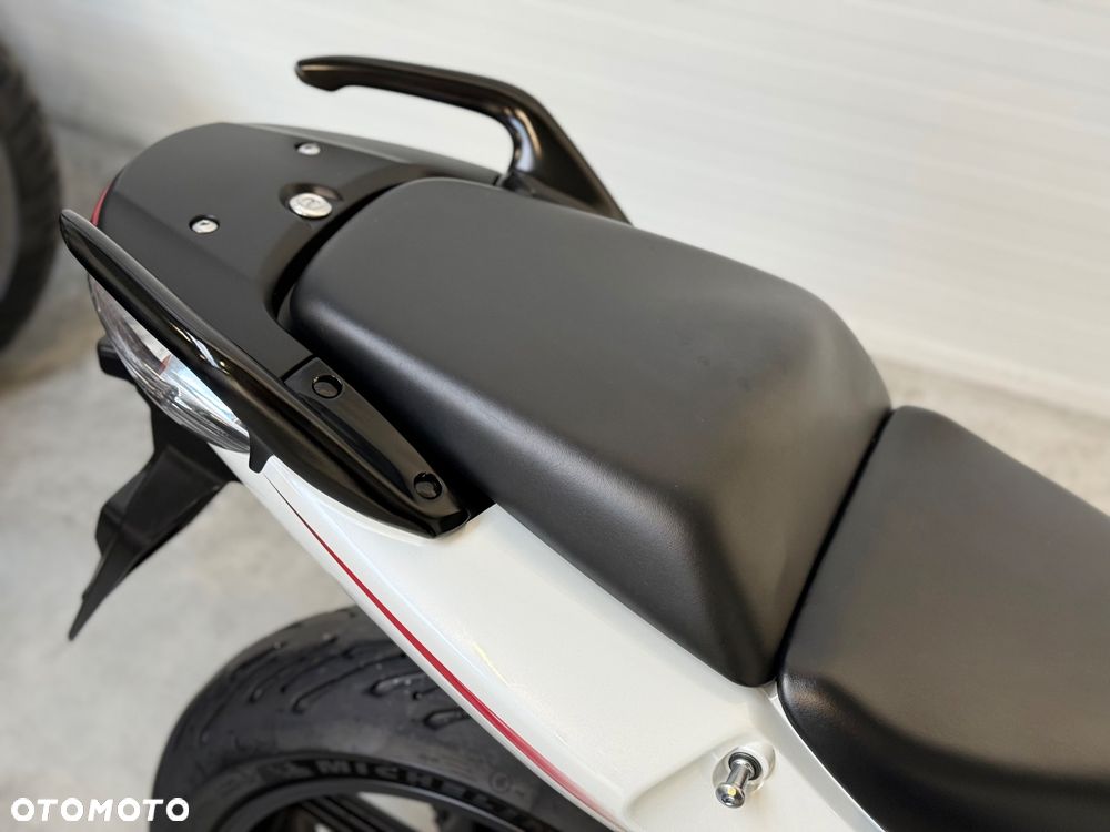 Honda CBF - 19