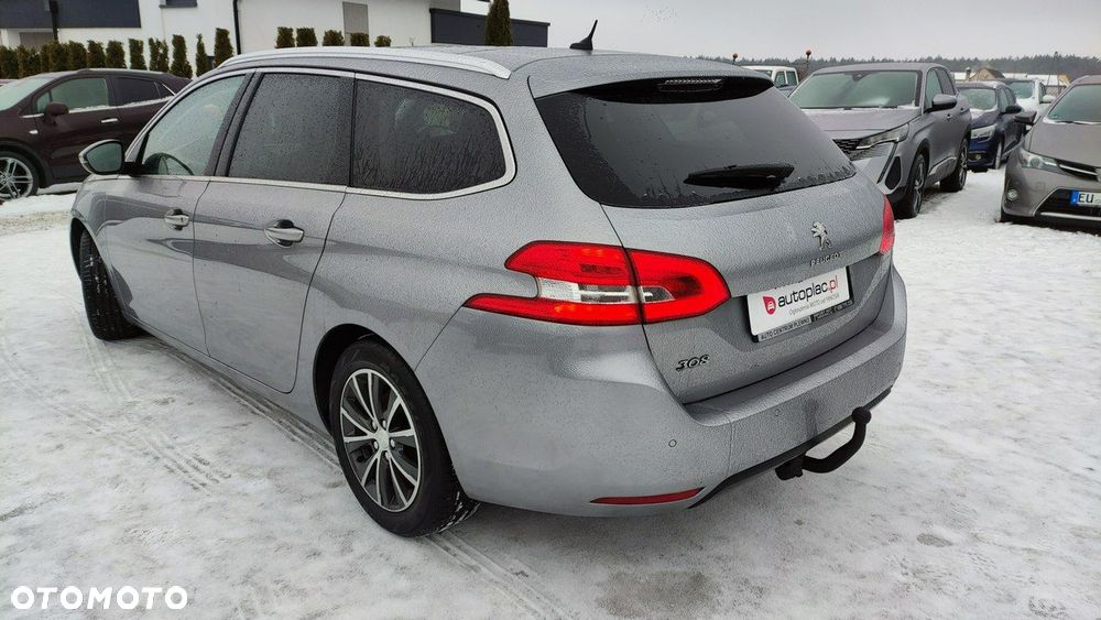 Peugeot 308 - 3