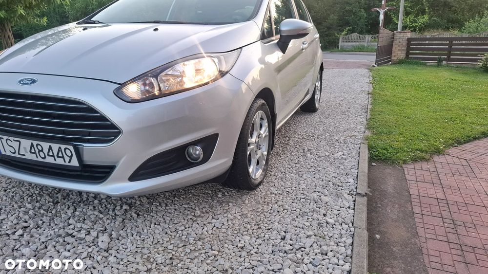 Ford Fiesta - 12