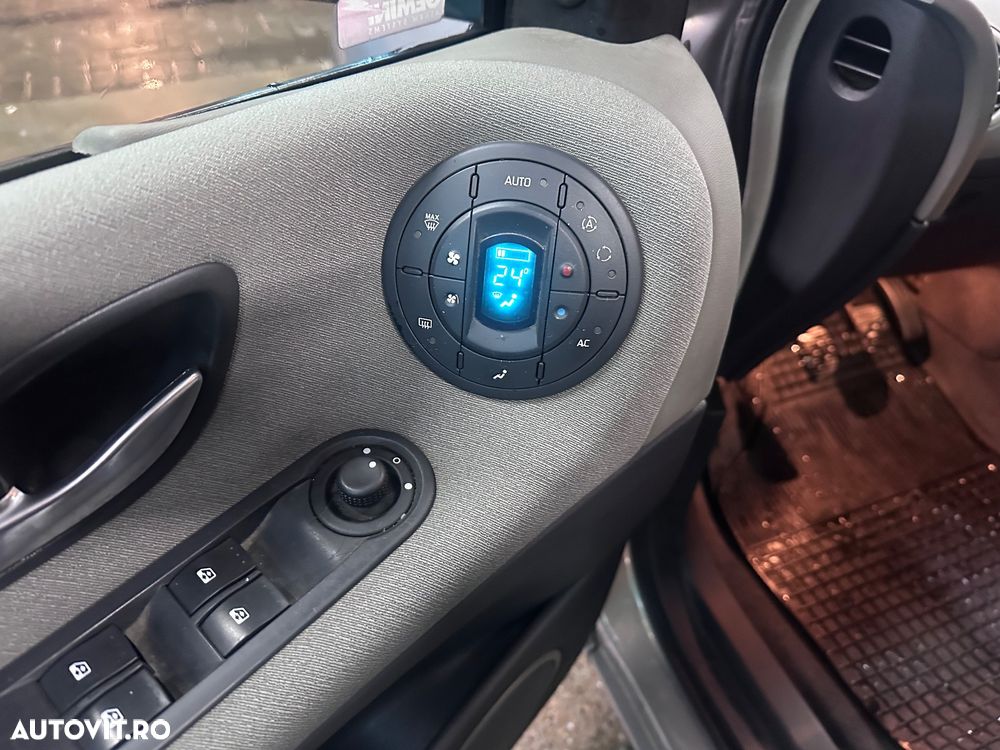 Renault Espace 1.9 dCi Expression L - 15