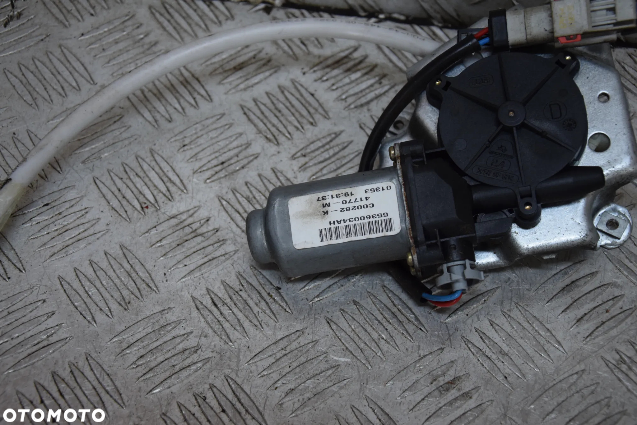 JEEP CHEROKEE KJ MECHANIZM SZYB PRAWY TYŁ PODNOŚNIK - 6