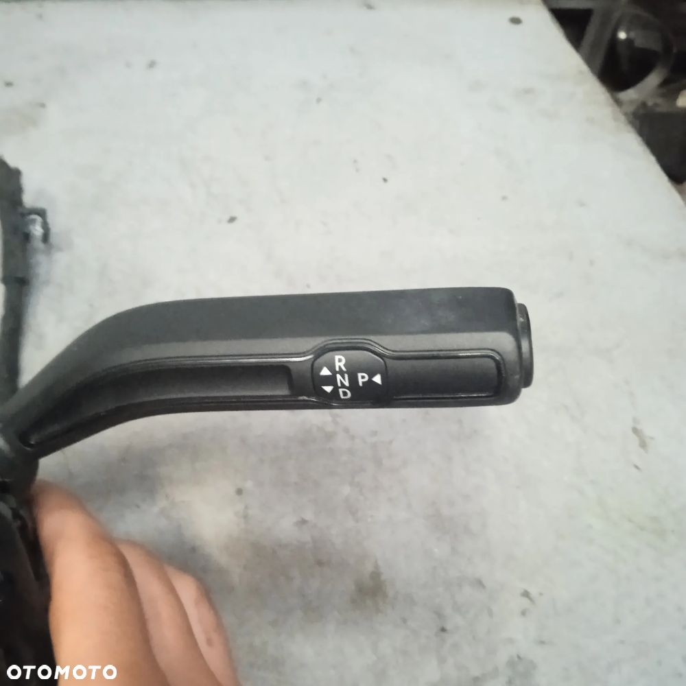 Manetki Mercedes A-klasa W177 A1779003902 - 3