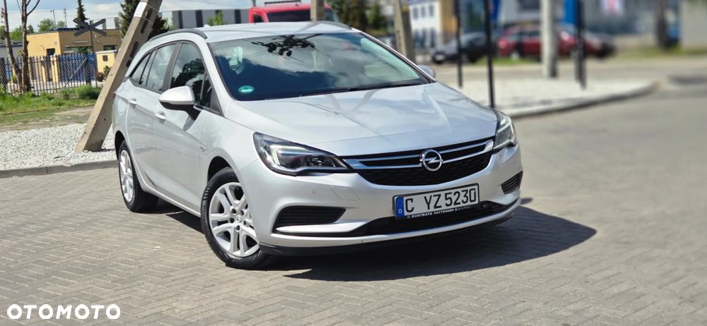 Opel Astra 1.4 Turbo Innovation - 23