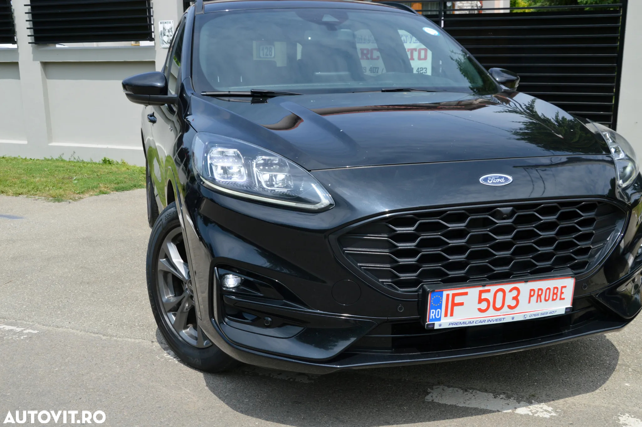Ford Kuga 2.0 TDCi 2WD ST-Line - 35