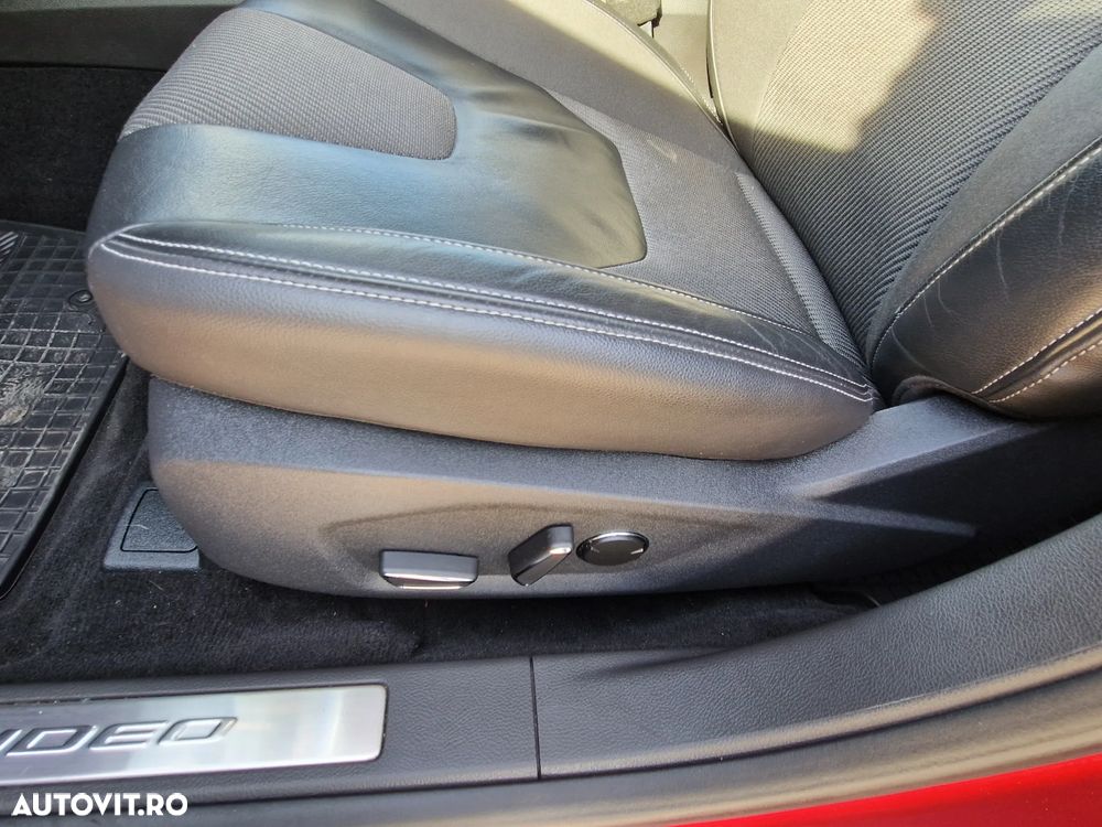 Ford Mondeo 2.0 TDCi Powershift AWD Titanium - 8