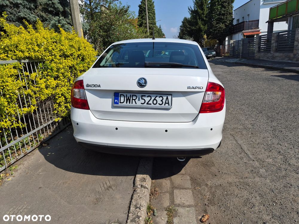 Skoda RAPID - 9