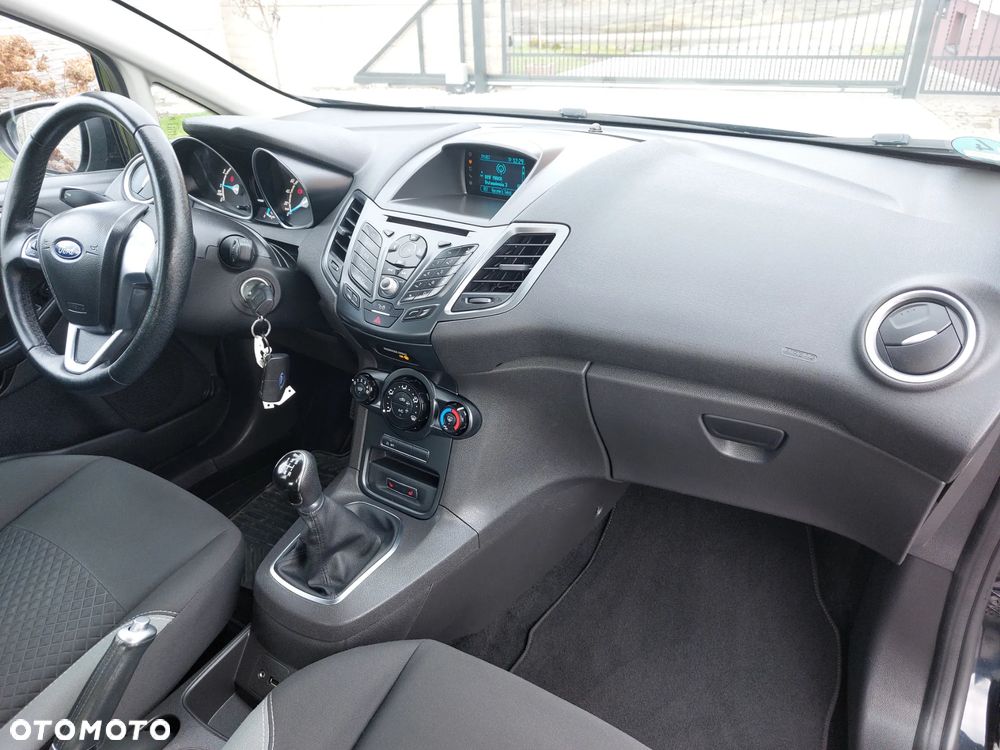 Ford Fiesta 1.0 EcoBoost Champions Edition - 16
