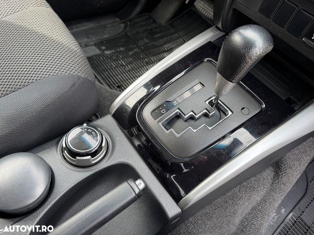 Mitsubishi L200 Pick Up 4x4 Autm. Double Cab SUV-Star+ - 19