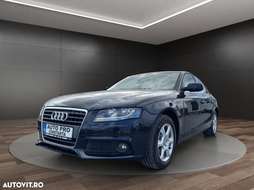 Audi A4 - 1