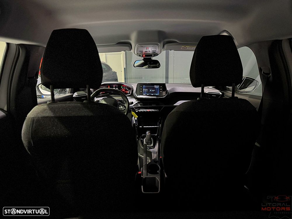 Peugeot 2008 1.2 PureTech Active Pack EAT8 - 36