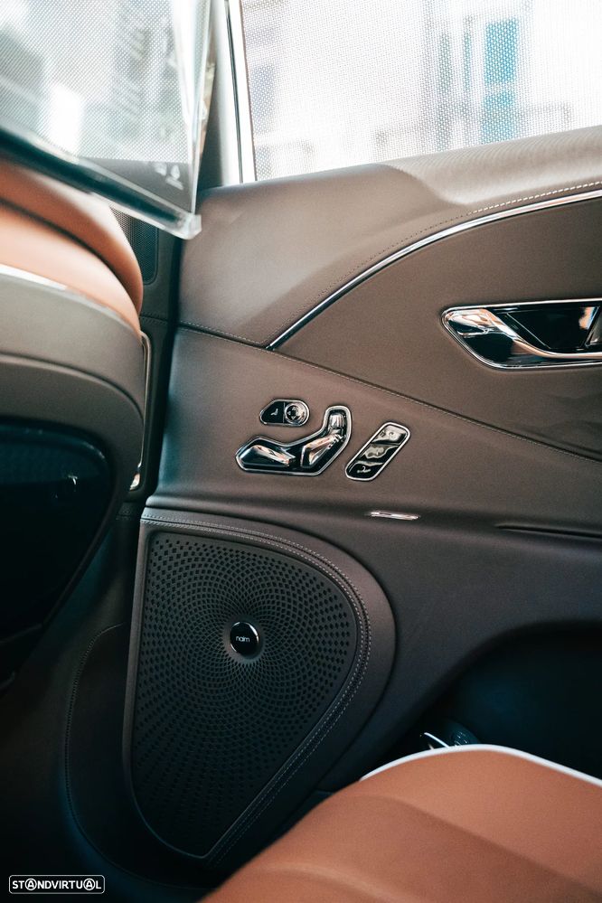 Bentley Flying Spur - 23
