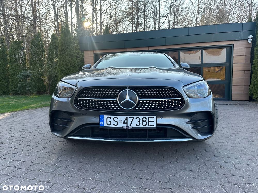 Mercedes-Benz Klasa E 200 4-Matic AMG - 3