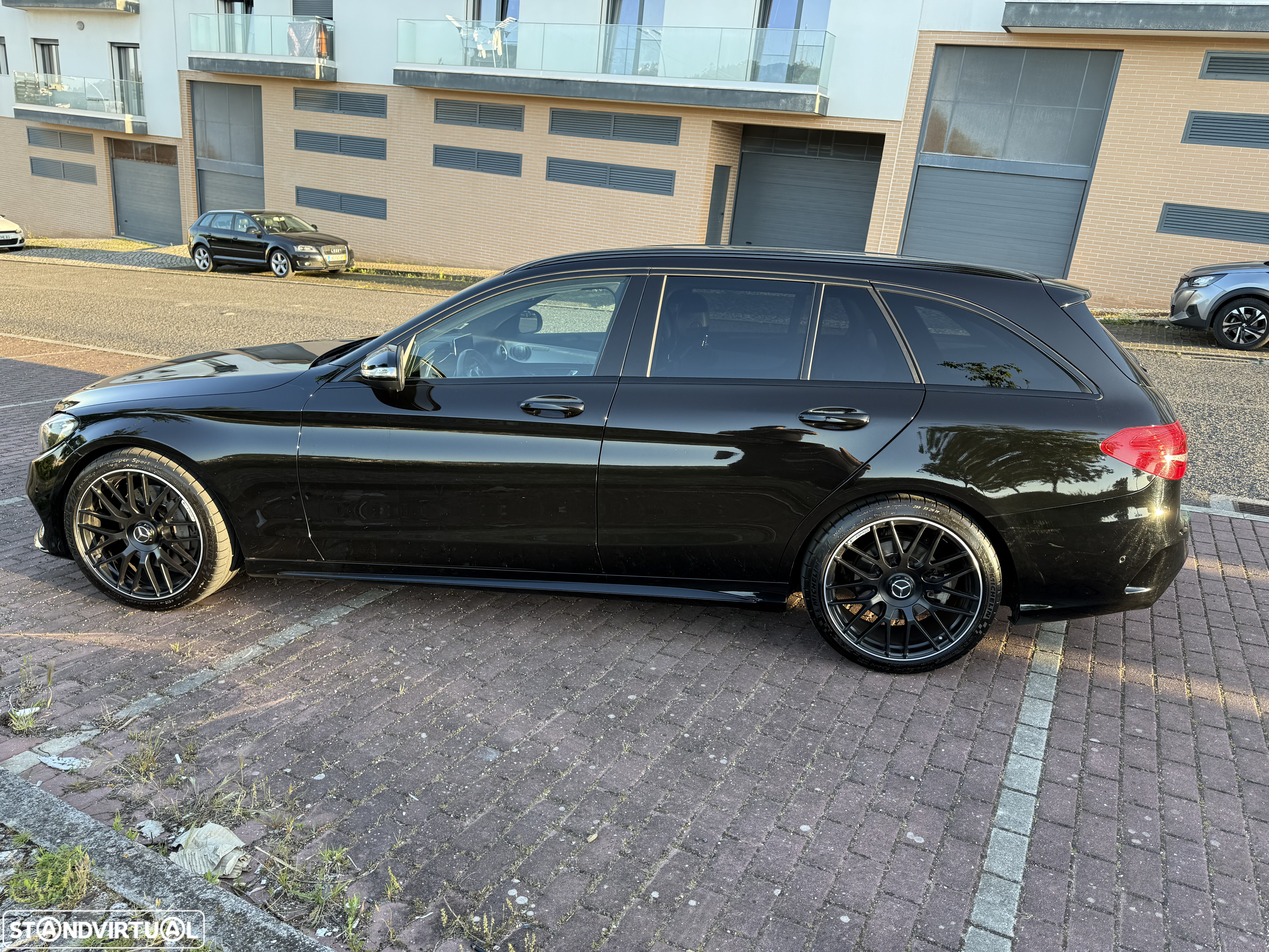 Mercedes-Benz C 300 BlueTEC Hybrid AMG Line - 16
