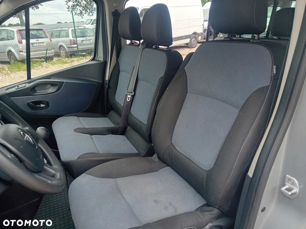 Opel Vivaro - 19