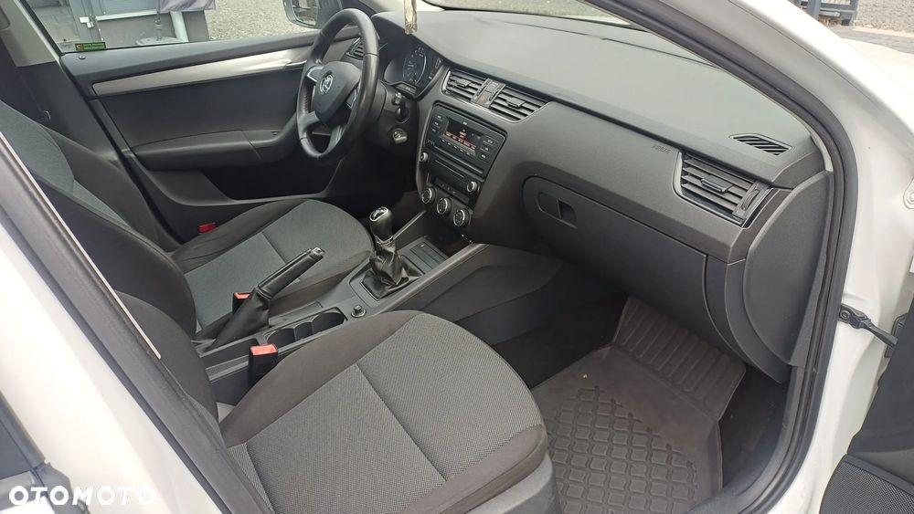 Skoda Octavia 1.6 TDI Active - 12