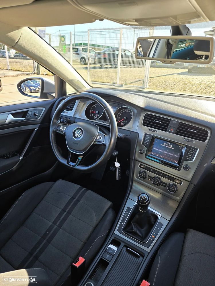 VW Golf Variant 1.6 TDi Highline - 6