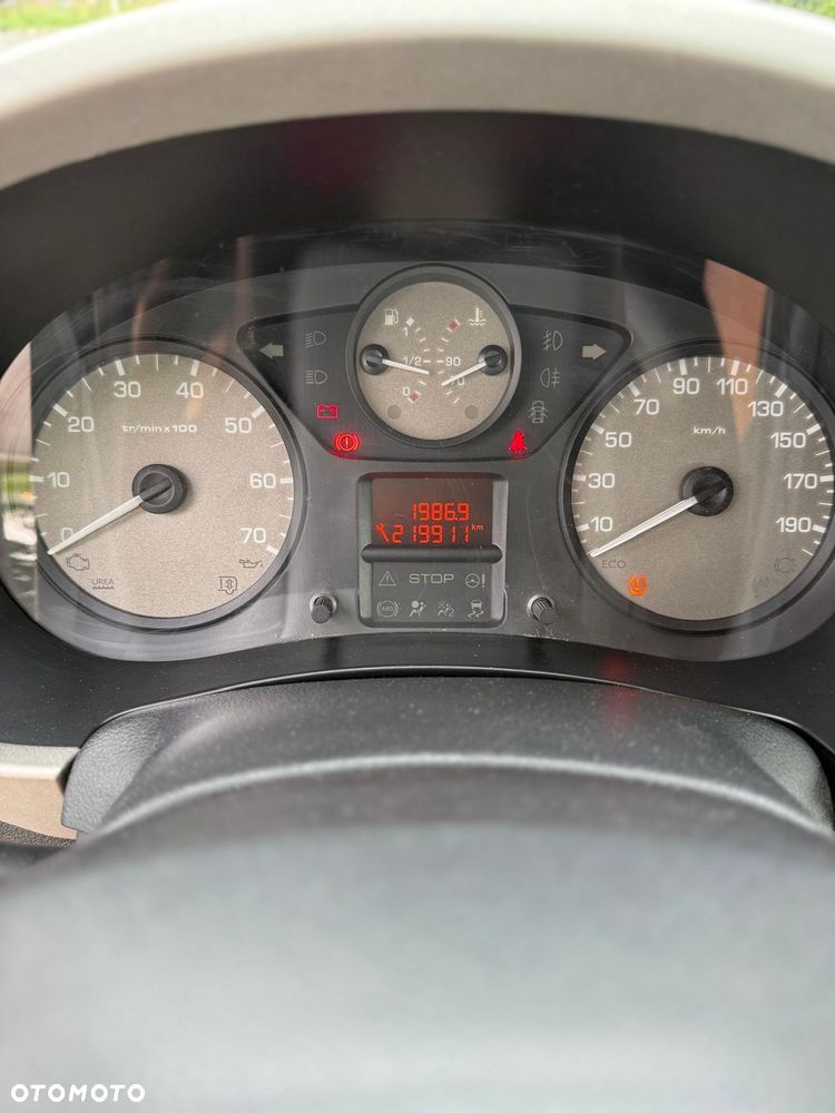 Peugeot Partner 1.6 HDi Active - 17