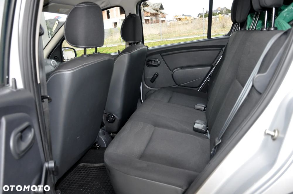 Dacia Sandero Stepway 1.6 - 27