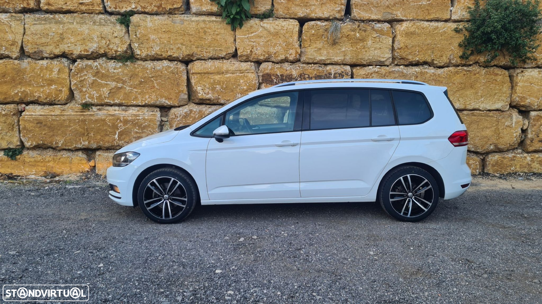 VW Touran 1.6 TDI Confortline DSG - 3