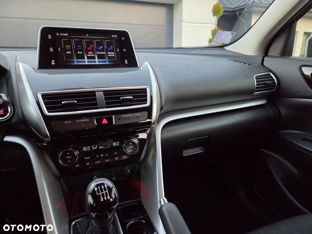 Mitsubishi Eclipse Cross 1.5 T GPF Intense - 19