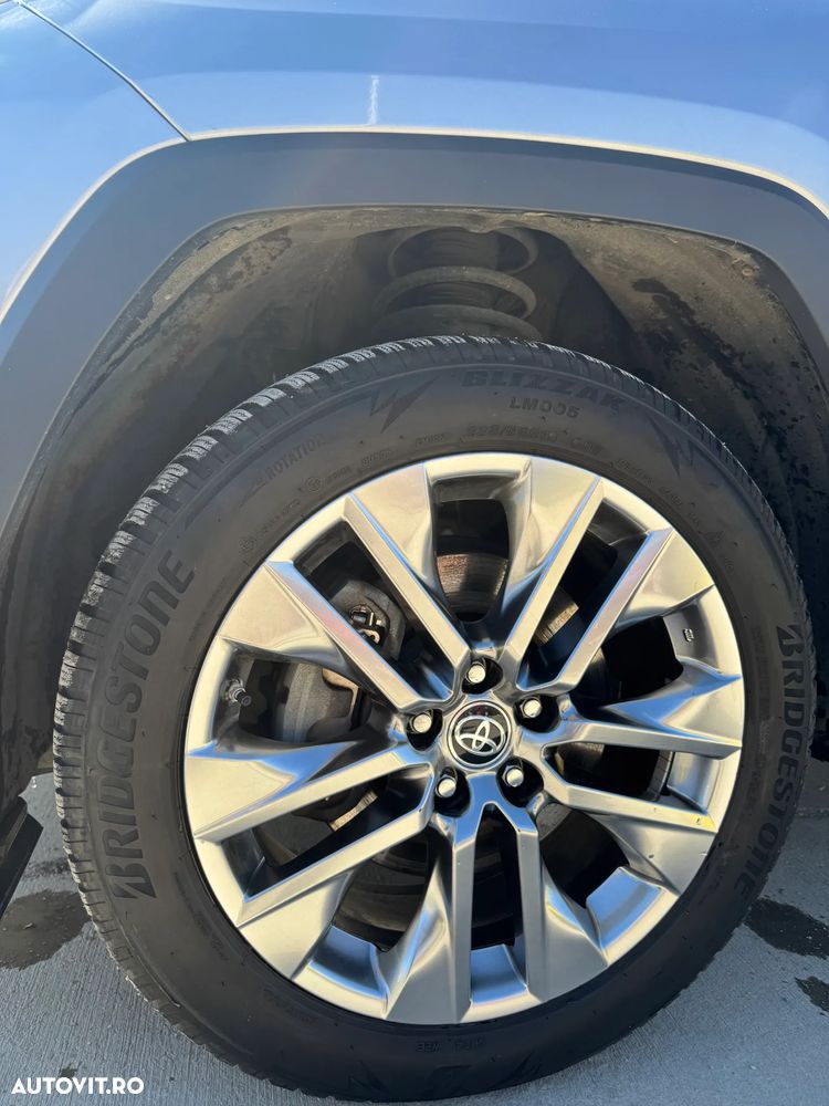 Toyota RAV4 - 19