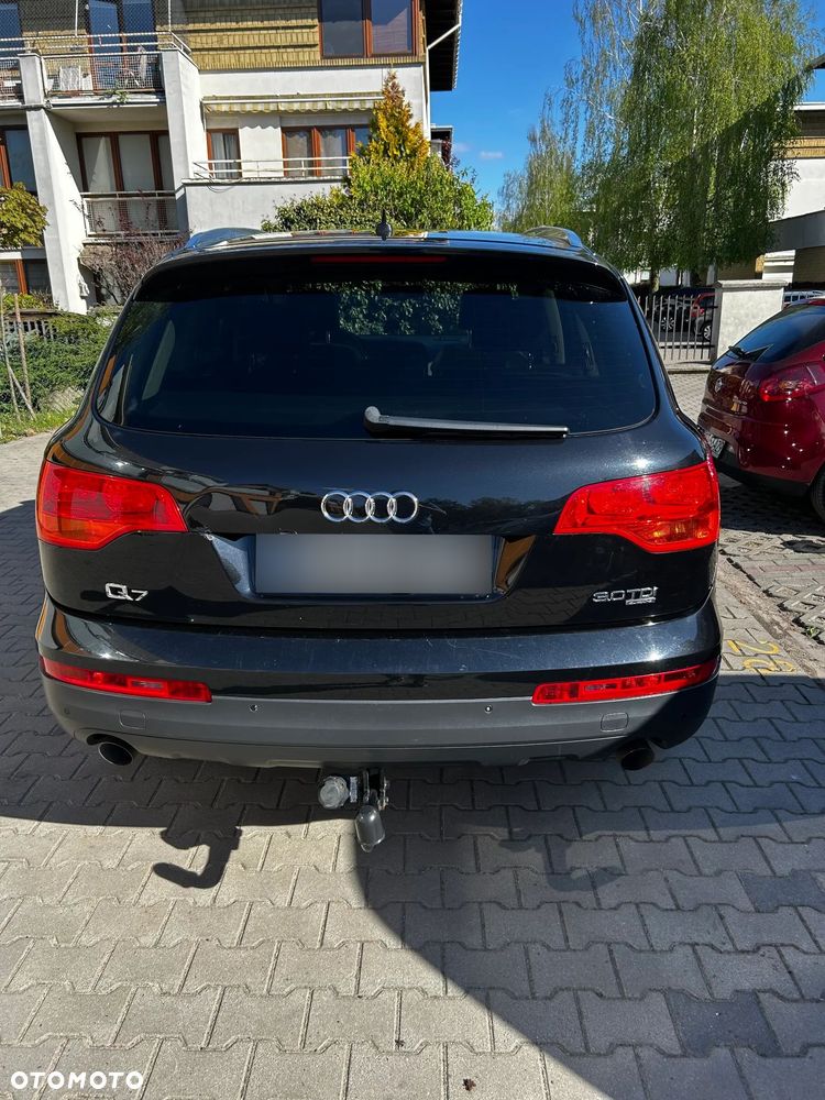 Audi Q7 3.0 TDI DPF clean diesel Quattro Tiptronic - 4