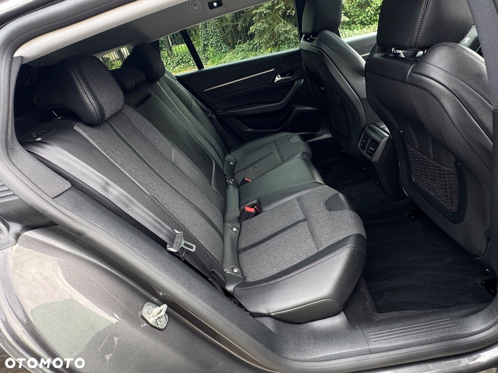 Peugeot 508 BlueHDi 160 EAT8 Allure Business-Paket - 25
