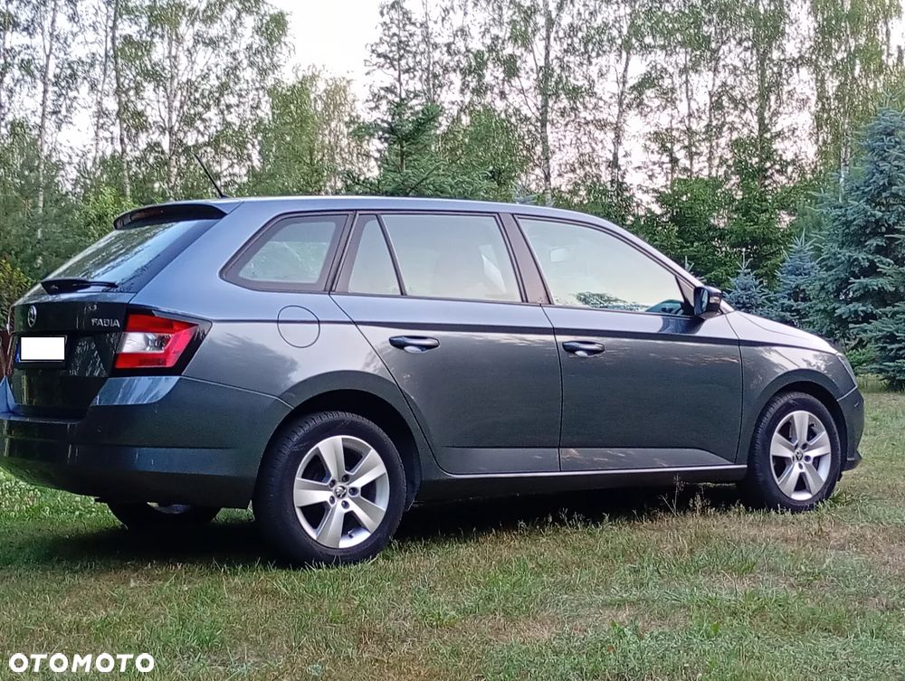 Skoda Fabia - 6