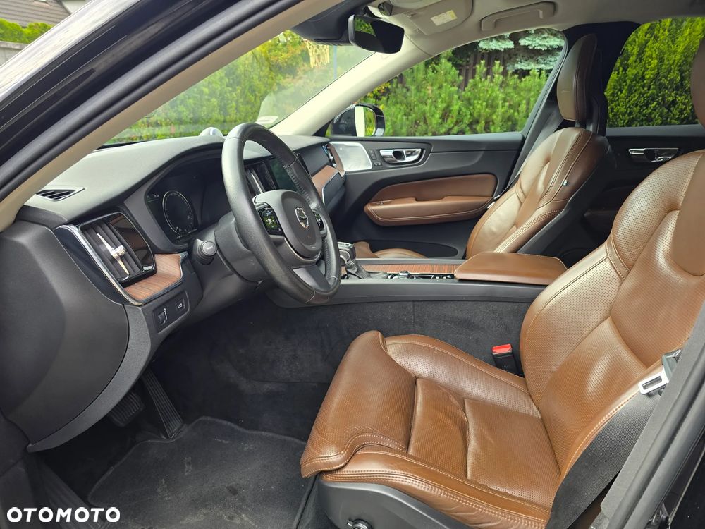 Volvo XC 60 T5 GPF AWD Inscription - 11