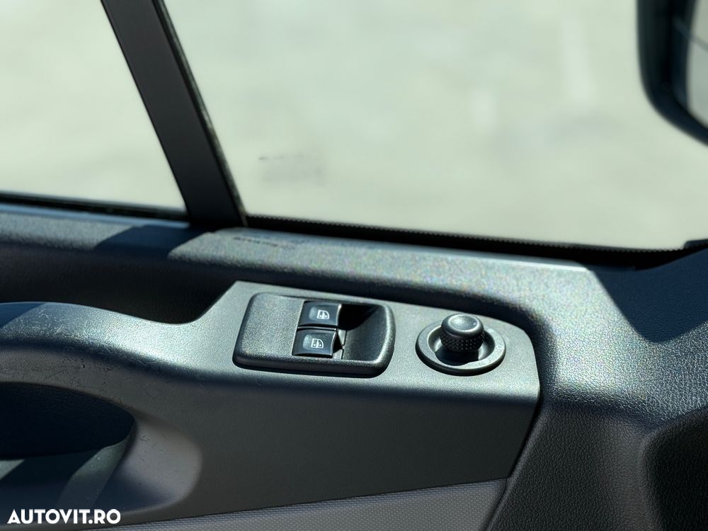 Renault Trafic (ENERGY) Start & Stop Combi Expression - 10