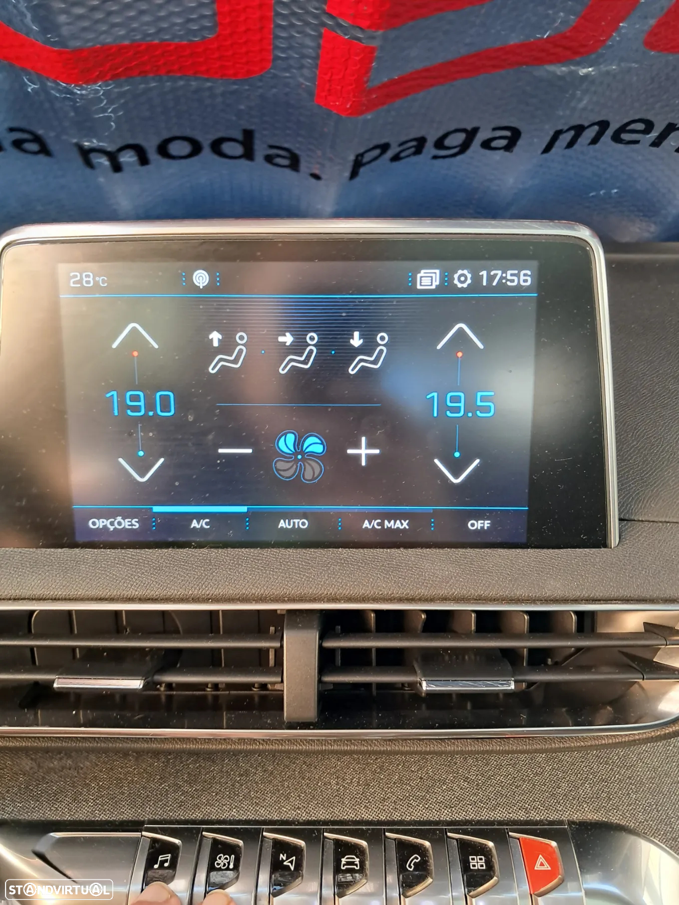 Peugeot 5008 1.2 PureTech Allure EAT8 - 28