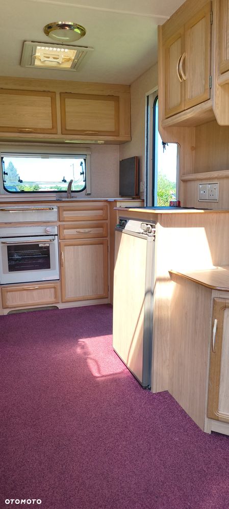 SWIFT Abbey DMC 900 kg  2-3 Osobowa - 19