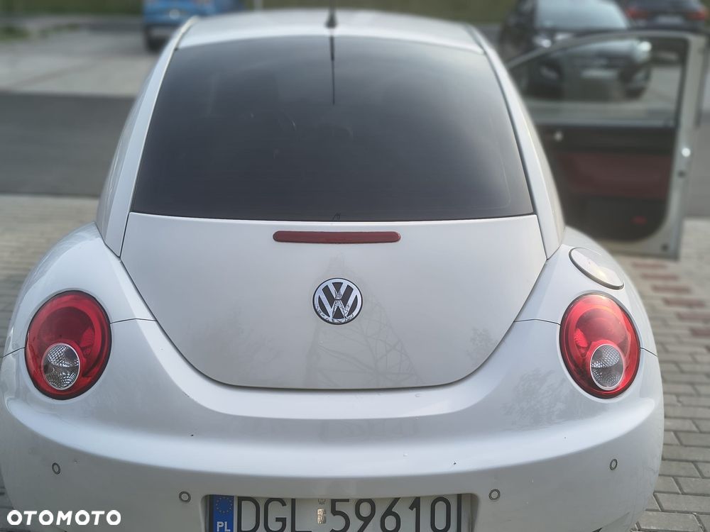 Volkswagen New Beetle 1.9 TDI - 11