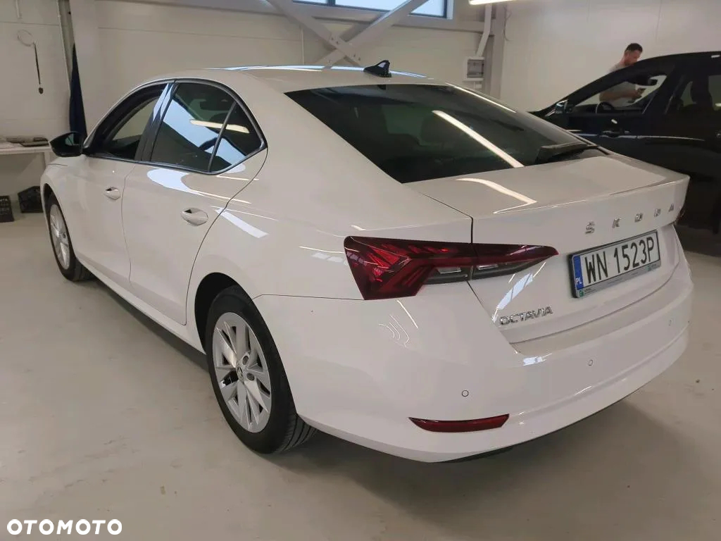 Skoda Octavia 2.0 TDI Ambition - 4