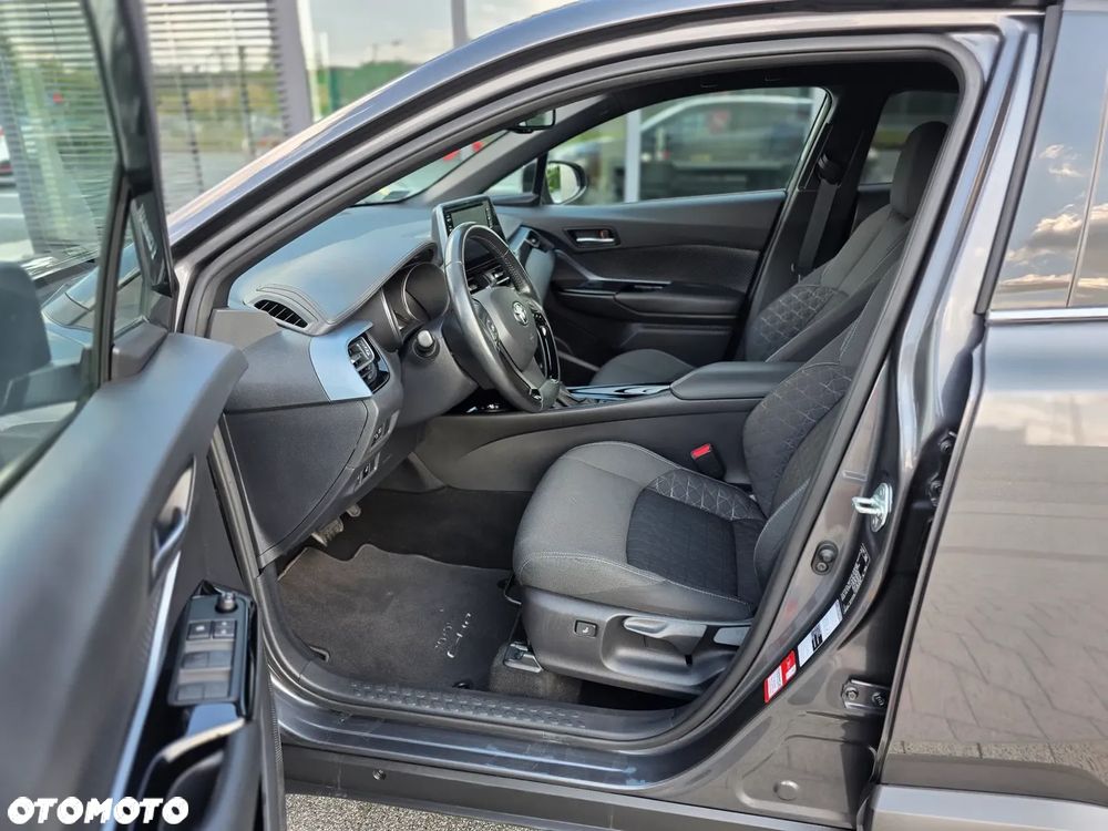 Toyota C-HR 1.8 Hybrid GPF Style - 22